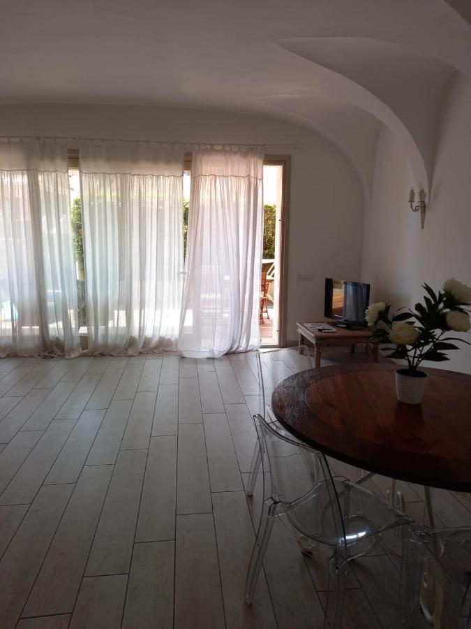 Appartamento A Due Passi Dal Mare Palau Exterior foto
